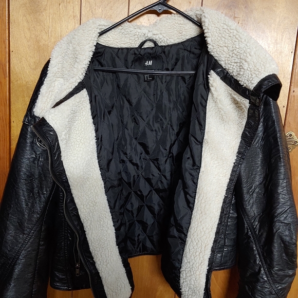 H&M juniors/womans jacket leather look - Picture 3 of 16